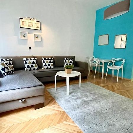 Apartment Saraj-Bosna Free Public Parking ซาราเยโว ภายนอก รูปภาพ